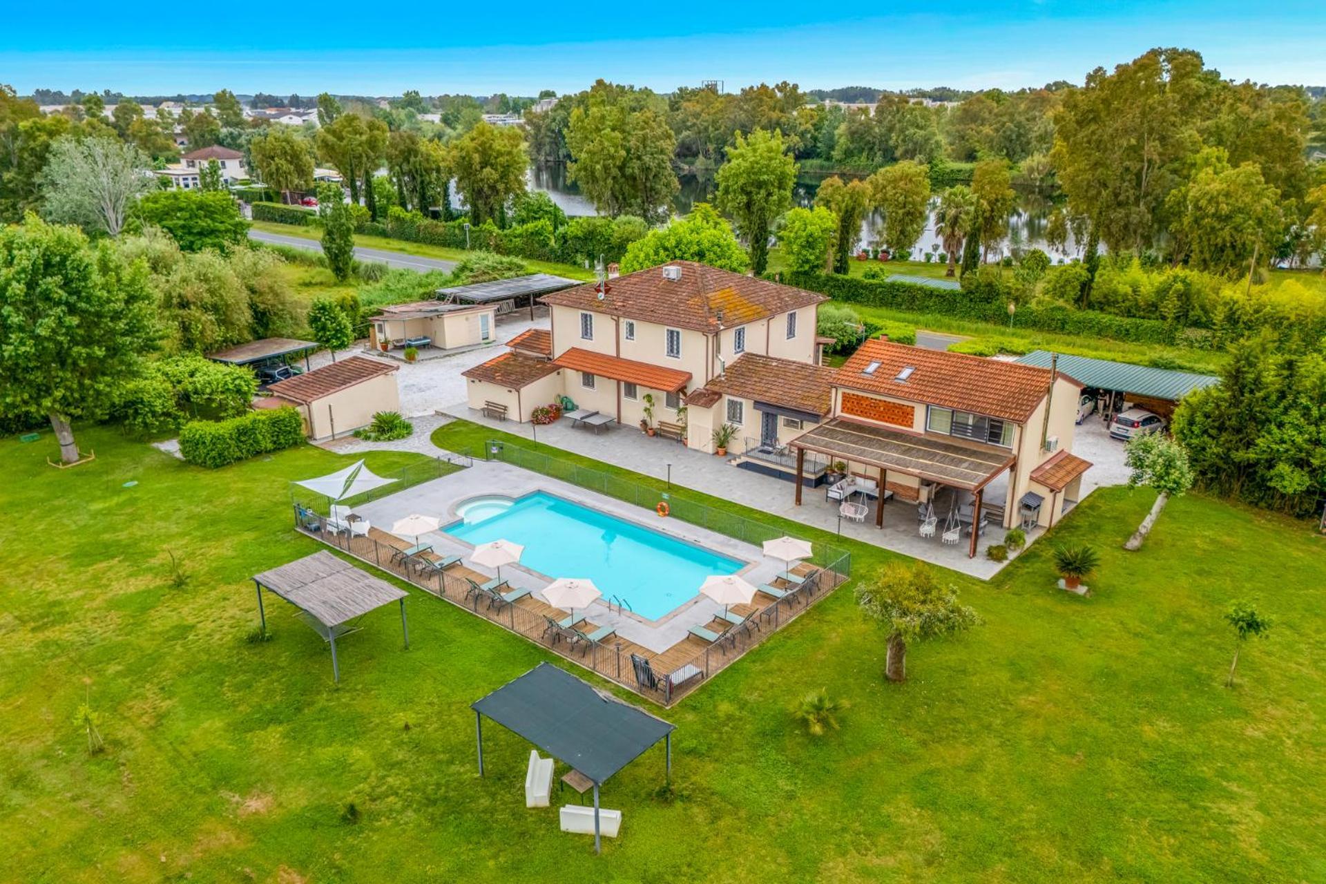 Vistalago Versilia Massarosa Exterior photo