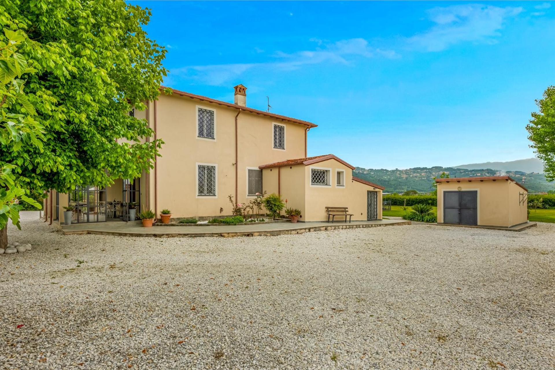 Vistalago Versilia Massarosa Exterior photo
