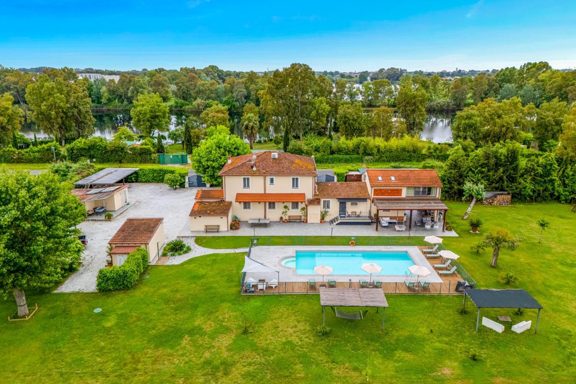 Vistalago Versilia Massarosa Exterior photo